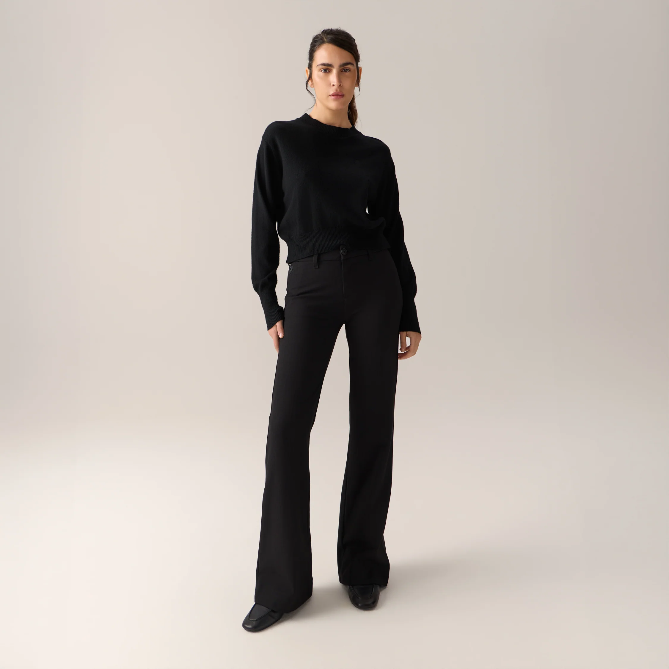 Silvia Suple - Image 12