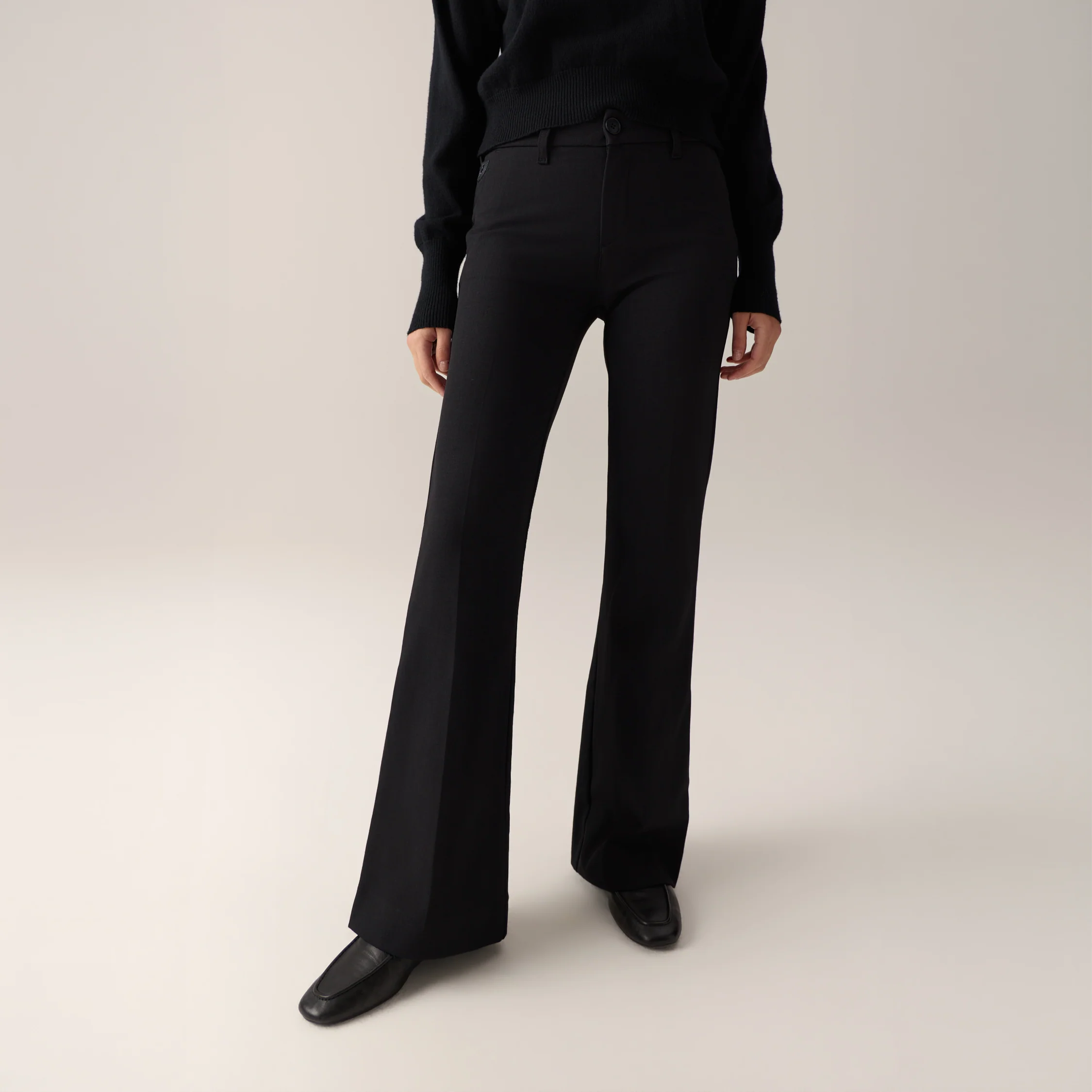Silvia Suple - Image 9