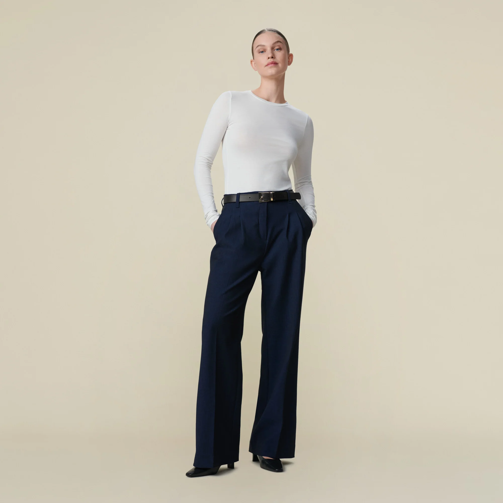 Wanda Suit - Image 8