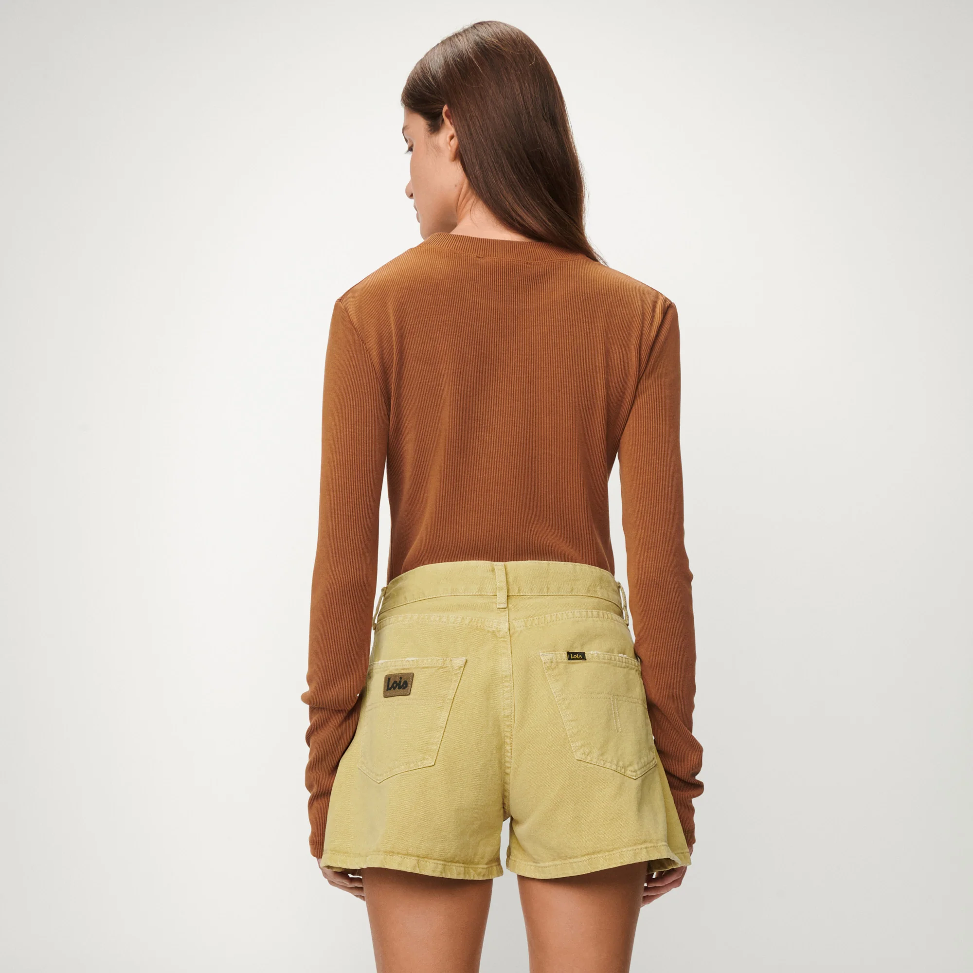 Lauren - Image 6