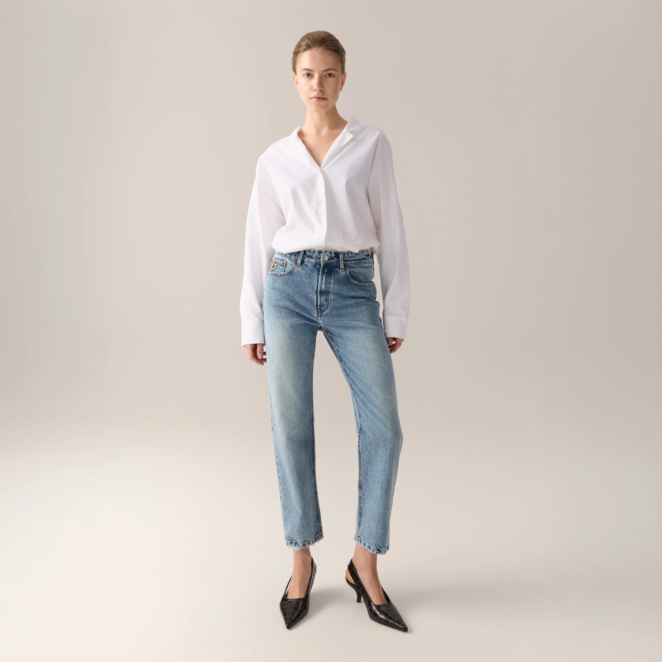 New Dana - Image 3